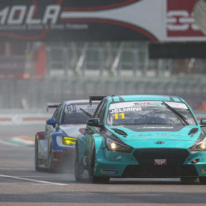TCR ITALY: PUNTI IMPORTANTI PER FELICE JELMINI A IMOLA