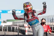 Nerve-wrecking: Robin Frijns wins DTM thriller at the Nürburgring