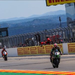 Rea battles Rinaldi to claim thrilling Teruel Race 2 win