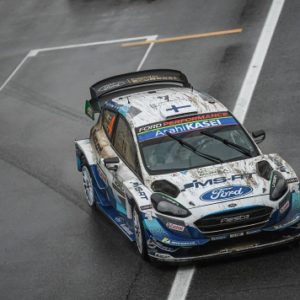 Sfide accese all'ACI Rally Monza. Lappi su Ford passa in testa