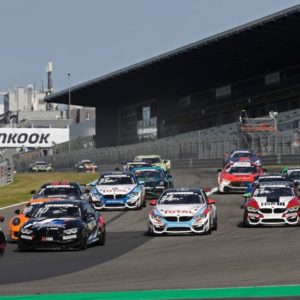Junior race series DTM Trophy with at least 21 production-based GT sports cars