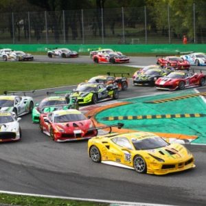 Il Ferrari Challenge apre la stagione sportiva di Monza