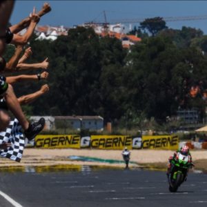 Rea fights back for Race 2 victory as Redding crashes from second in Estoril thriller