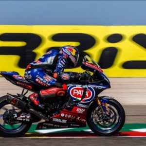 Davies first in WorldSBK FP2 despite Red Flag, Razgatlioglu fastest overall