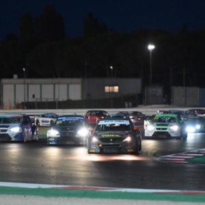 Pole position e un nuovo podio per Arduini e Bodega a Misano