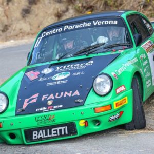 XXXIII RALLYE ELBA STORICO-TROFEO LOCMAN ITALY:  LA PRIMA TAPPA IN MANO A SALVINI-TAGLIAFERRI (PORSCHE 911 RS)