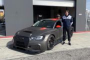 Rodolfo Massaro sale sull'Audi TCR di Elite Motorsport nel TCR Italy
