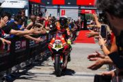 SPETTACOLO IN PISTA, OSPITI E GRANDE PUBBLICO  NEL SABATO DELL'EMILIA – ROMAGNA ROUND DEL WORLDSBK