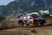 Neuville in testa nel primo giorno del Rally Italia Sardegna