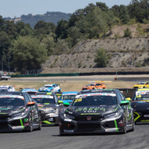 MM Motorsport domina a Varano con Rocca e Giacon nella Coppa Italia Turismo