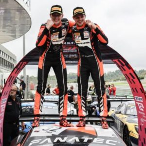 Team WRT Audi takes incredible final-lap victory at Valencia to close 2022 Fanatec GT Sprint season in spectacular fashion