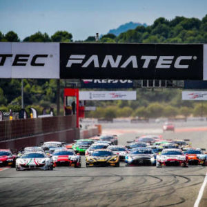 GTWorldChEu – Vanthoor and Weerts capture third successive Fanatec GT Sprint drivers’ crown as De Pauw and Jean guide AF Corse Ferrari to victory at Valencia