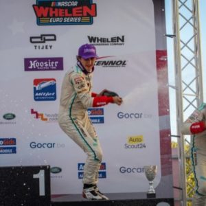 Neo Lambert si avvicina a Gordon Barnes con la vittoria di Zolder