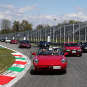 Oltre 700 vetture colorano Monza per l'ACI Storico Festival