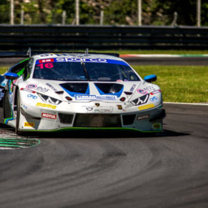 Fascicolo in pista nel CIGT Endurance