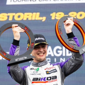 Filippo Barberi rompe il ghiaccio e vince nel TCR Spain