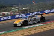 Prima vittoria e leadership nel GT3 Sprint per Pietro Delli Guanti e Rocco Mazzola