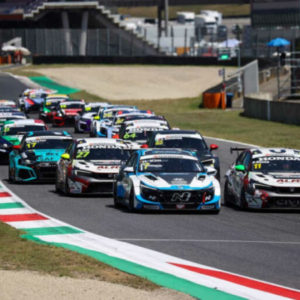 Riparte da Imola un TCR Italy senza padroni
