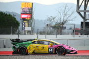 LAMBORGHINI SUPER TROFEO EUROPA: VITTORIA SFUMATA A BARCELLONA PER KEVIN GILARDONI IN GARA 1