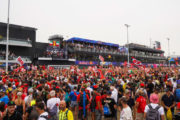 IL MWC SEASON PACK SOTTO L'ALBERO DI NATALE  CON 130 EURO BIGLIETTI PER CINQUE GRANDI EVENTI INTERNAZIONALI:  MOTOGP, WORLDSBK, JUNIORGP, GRAND PRIX TRUCK E FANATEC GT WORLD